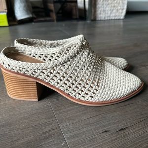 White shoes with heel